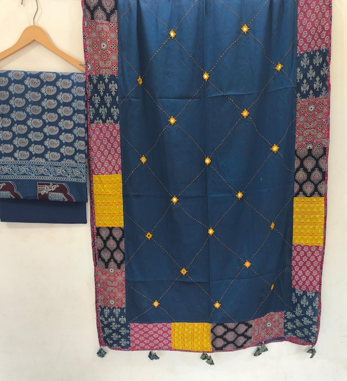 Ajarkh Print Top With plain Bottom fabric And Ajarkh Patch with original Mirror And Kantha Work Dupatta Best Quality
